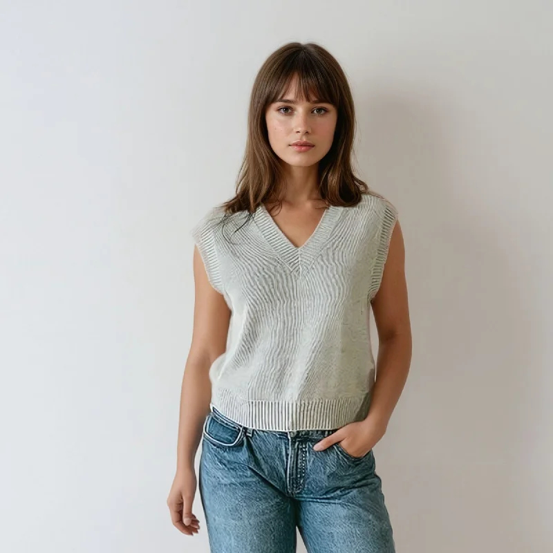 GIA | Egyptian Cotton V-Neck Sweater Vest